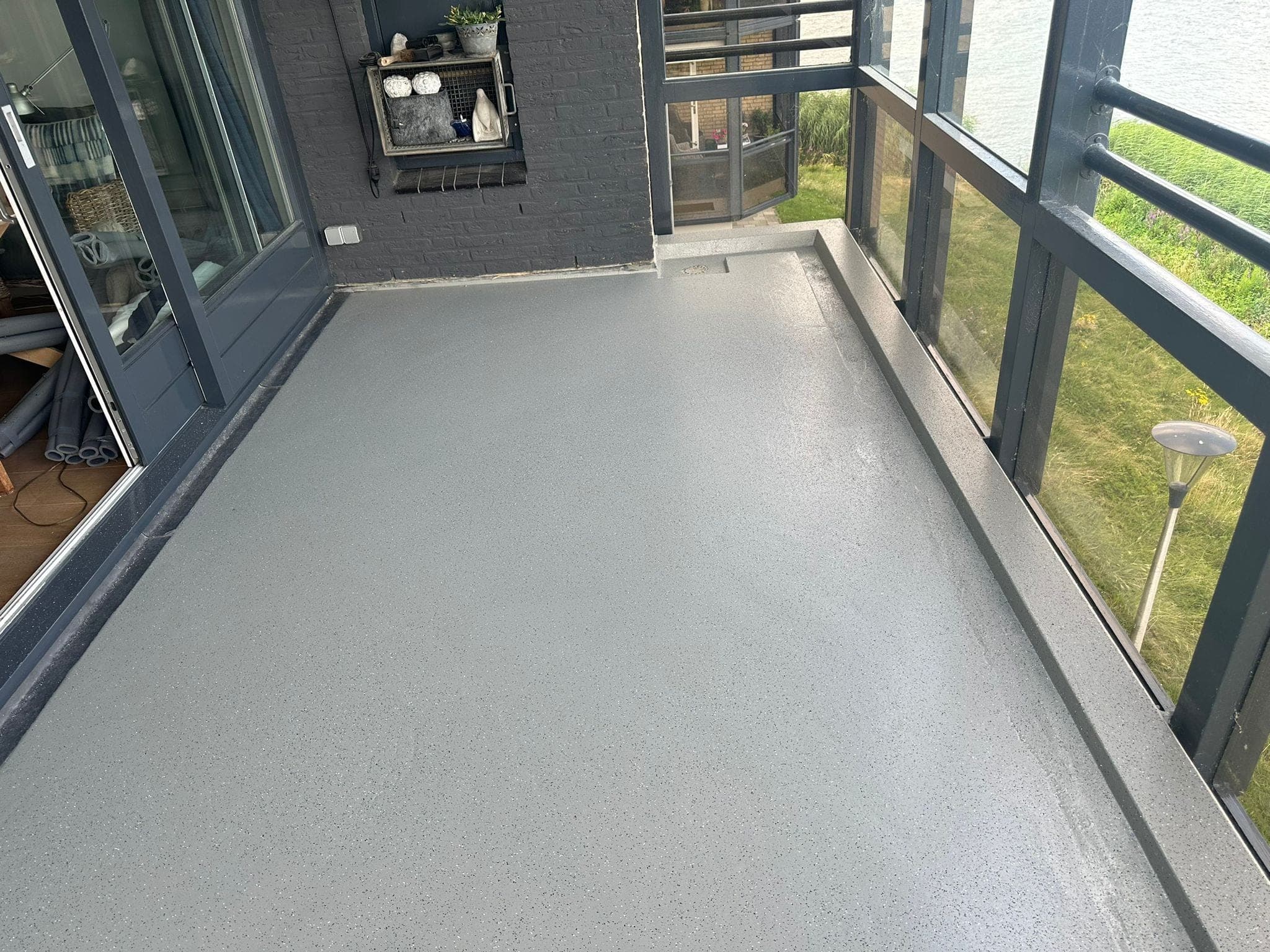 Balkonrenovatie aan een woning in Oud-Beijerland